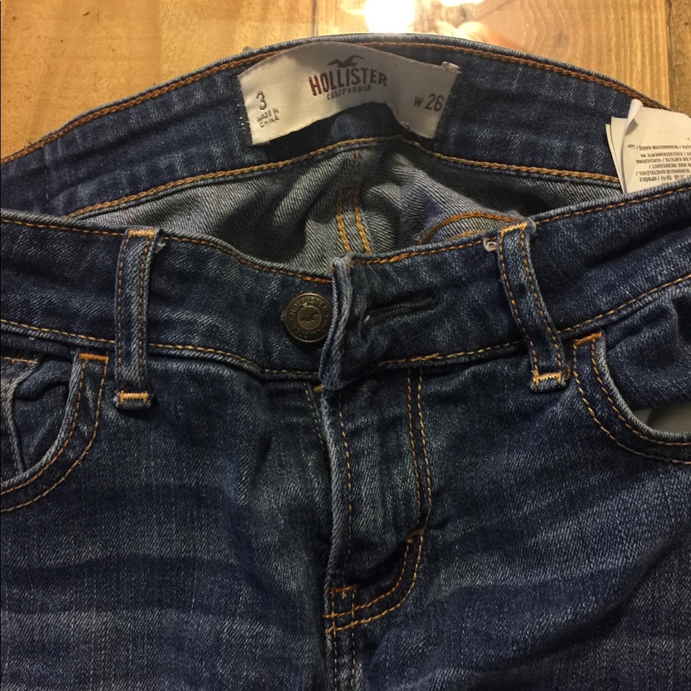 Hollister Bell bottom jeans size 3